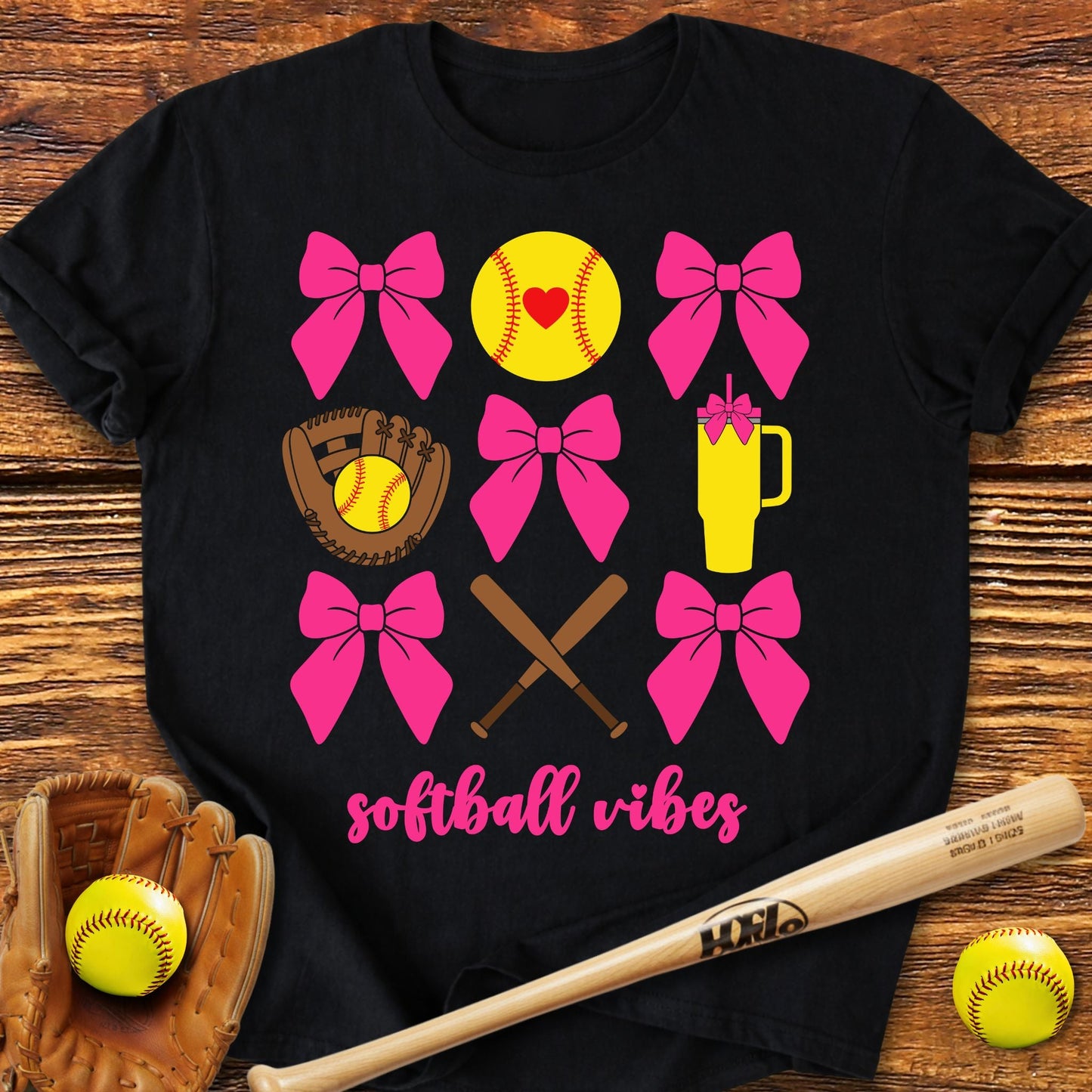Softball VibesT-Shirt - HomeRun PrintsT-Shirt